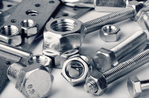What Are Nuts? | What Are Bolts? | Difference Between Nuts and Bolts